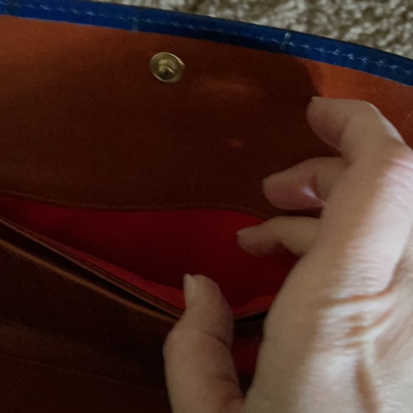 Dooney&bourke wallet - Picture 5 of 9